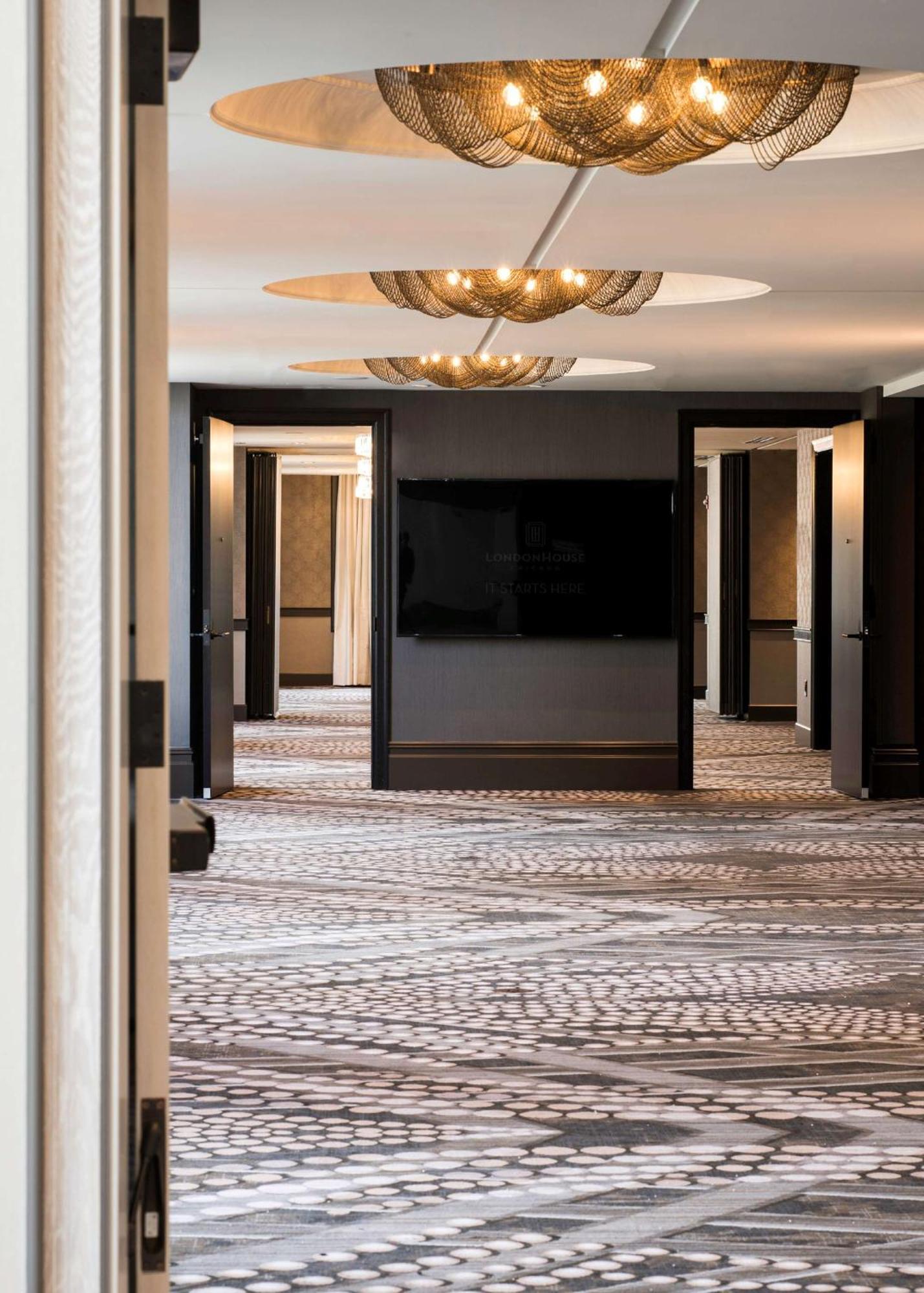 Londonhouse Chicago, Curio Collection By Hilton Ξενοδοχείο Εξωτερικό φωτογραφία
